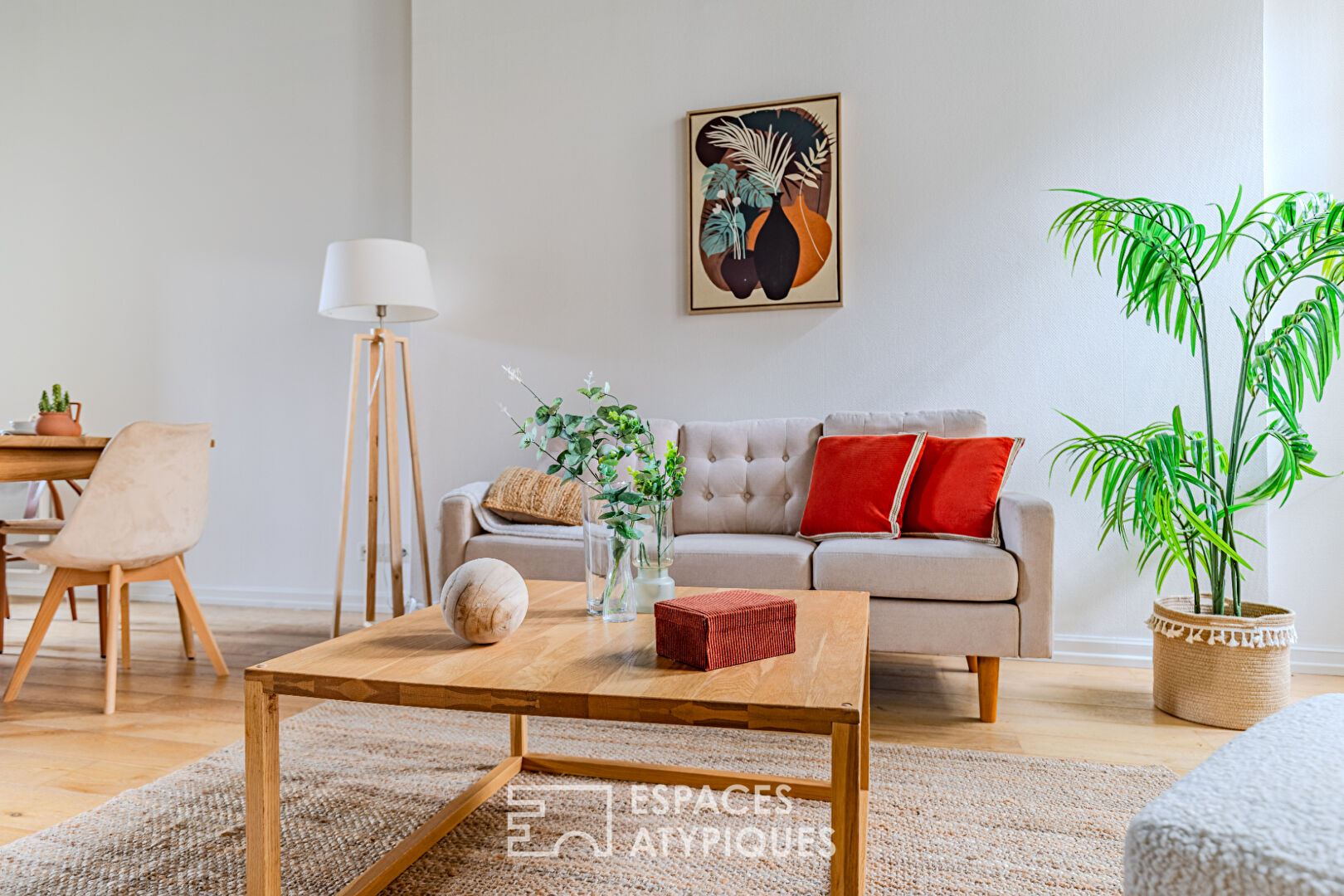 Appartement authentique en duplex proche du jardin public