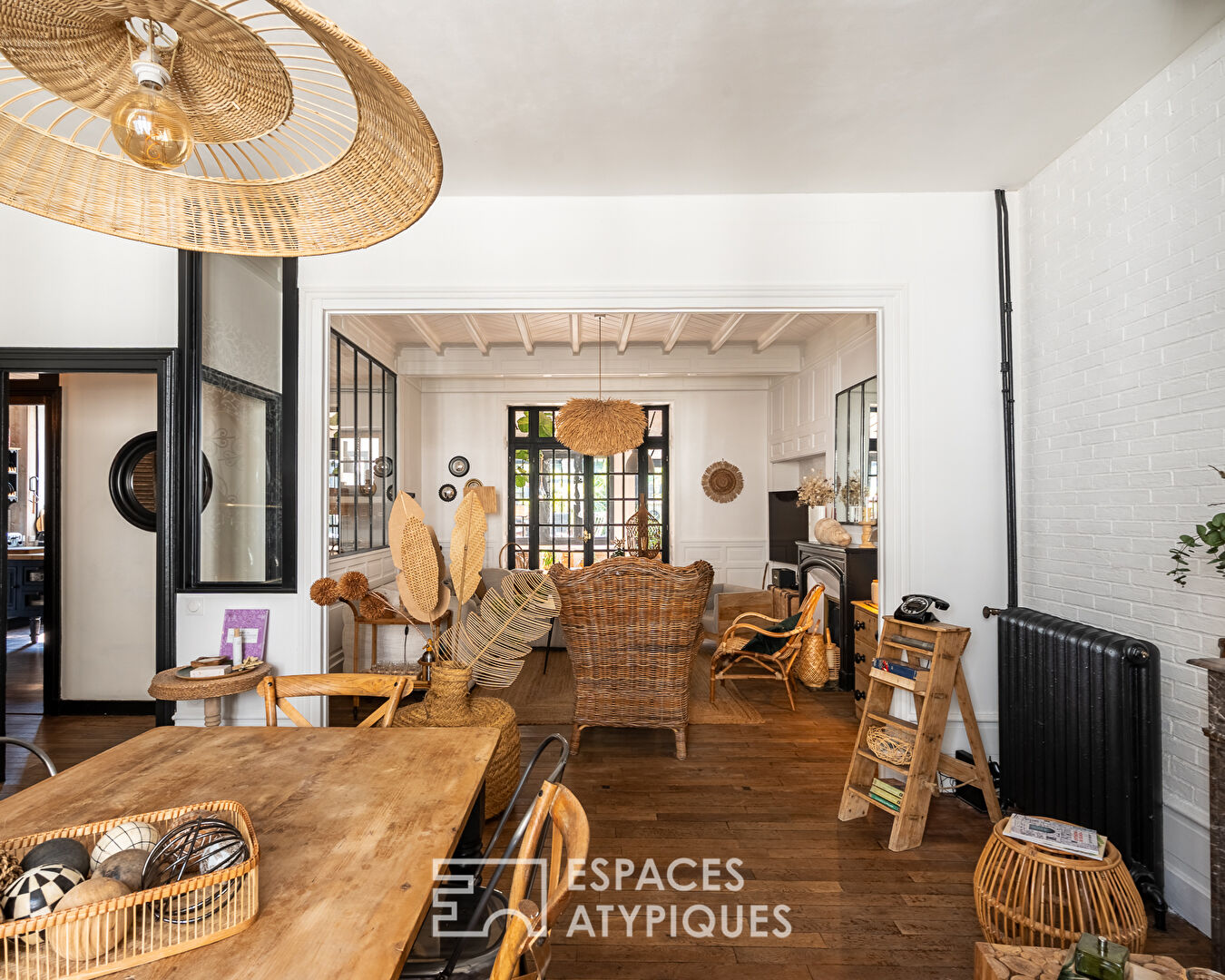 The hidden treasure of an unusual residence