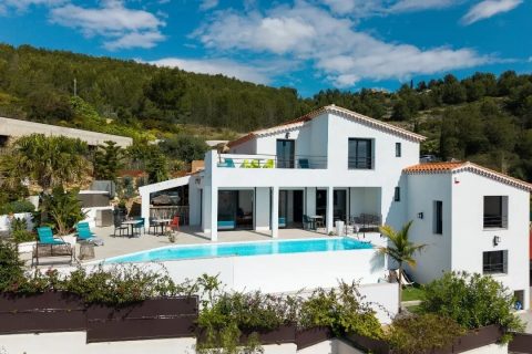 Villa vue mer panoramique et ses dépendances