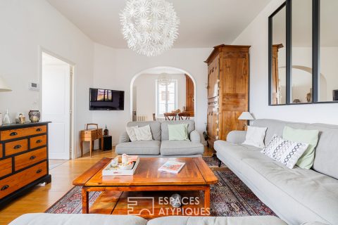 Elegant family home in the heart of town