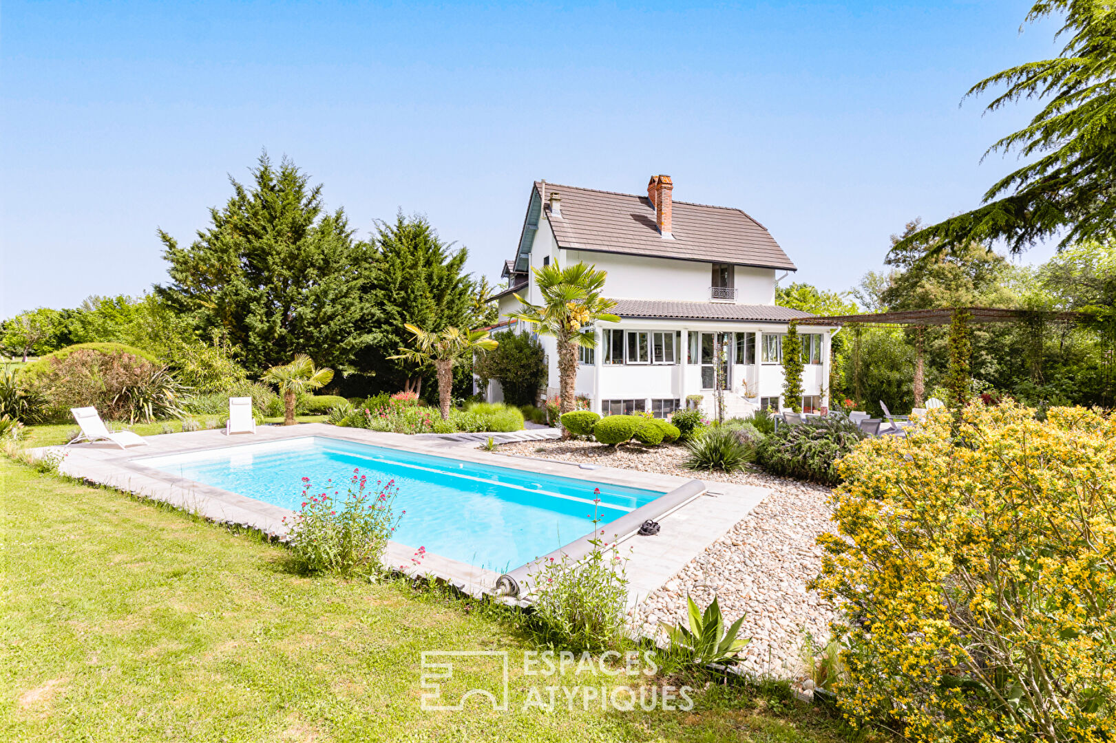 Villematier house 7 rooms 172 m2 (including 159.68m2 habitable)