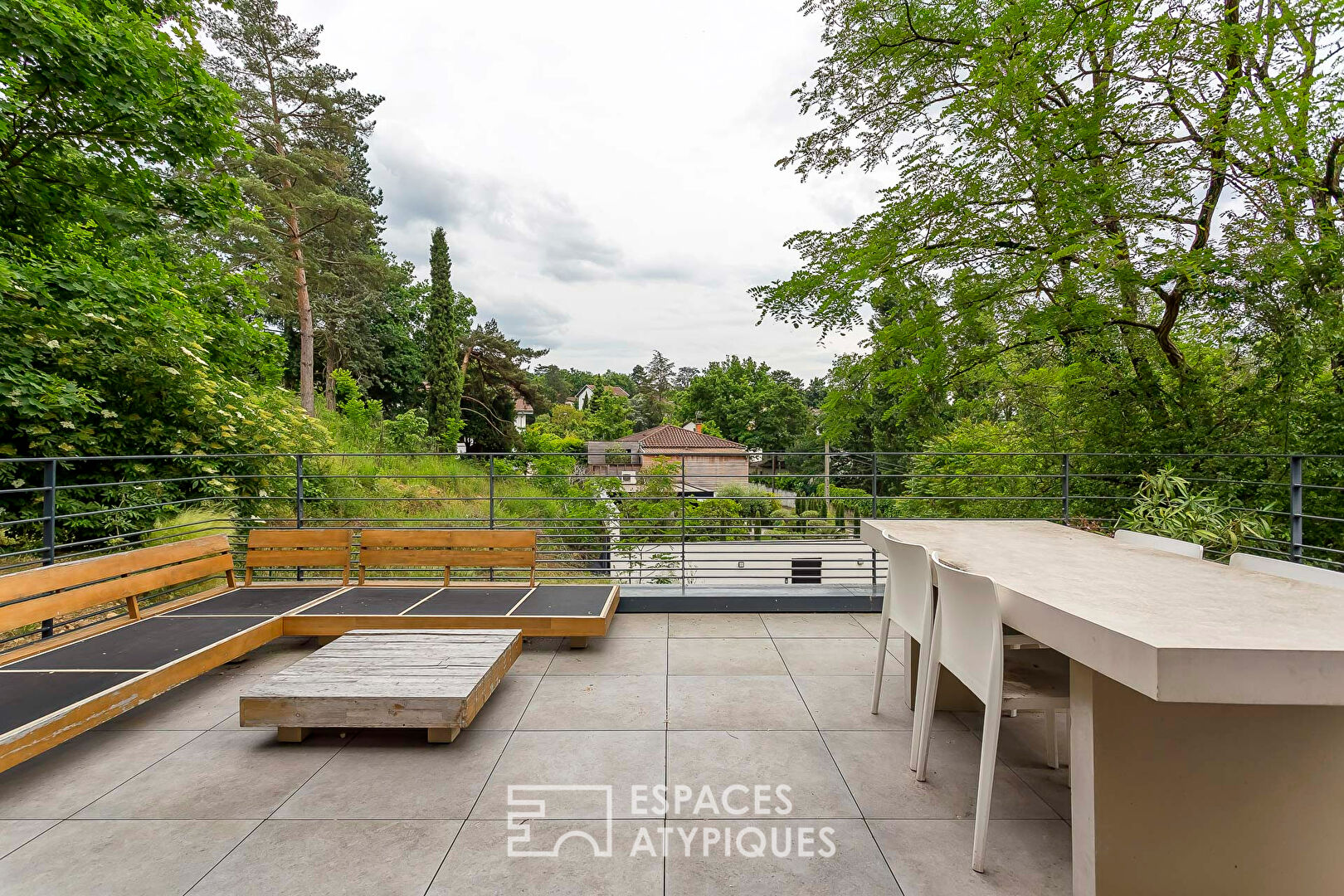 Maison d’architecte avec vue dégagée
