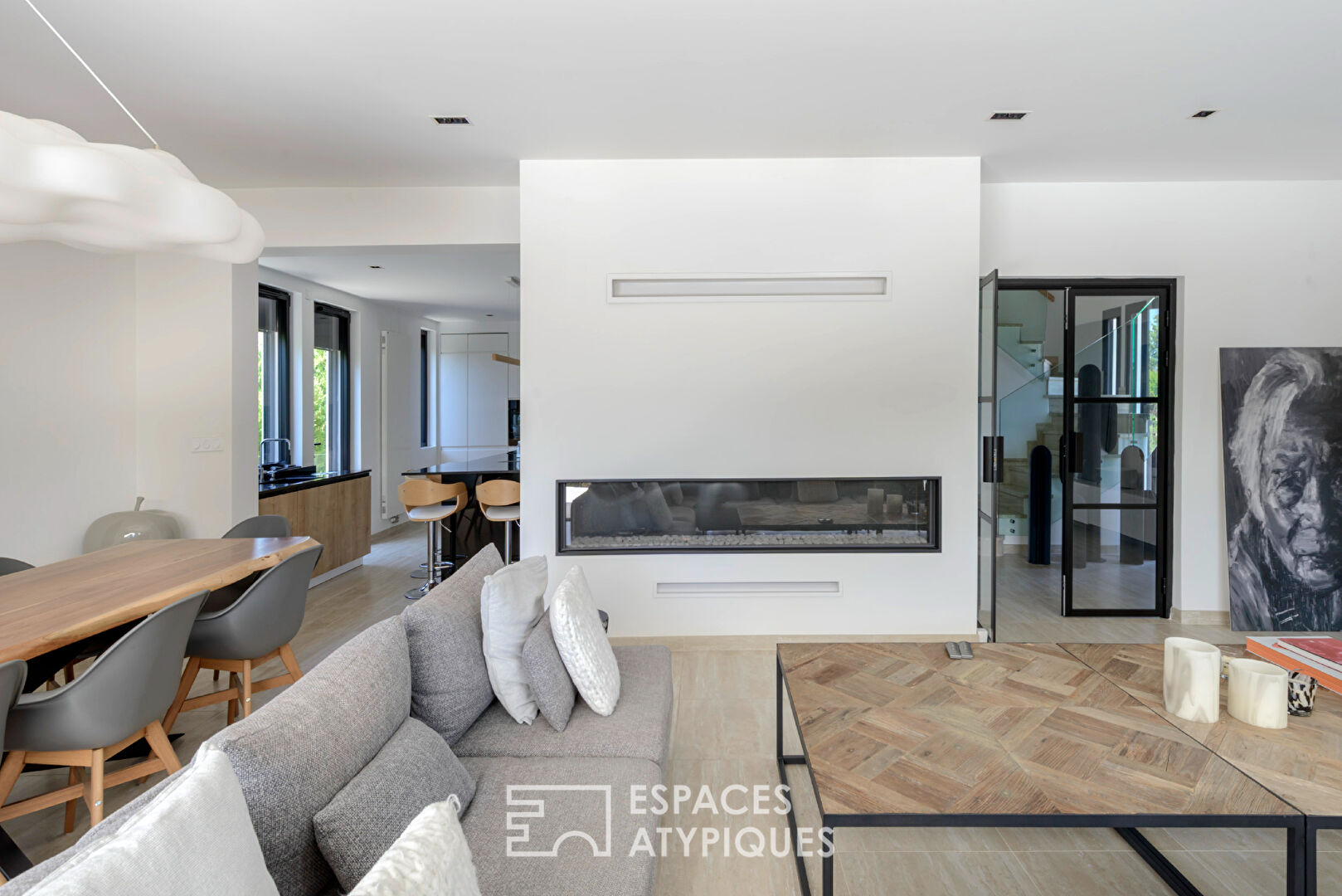 The Art of Contemporary Living