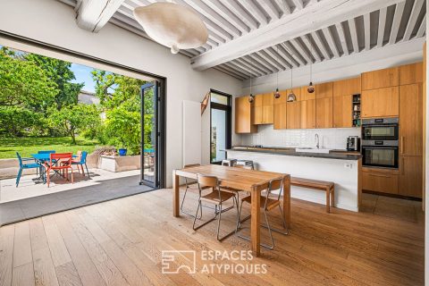 Appartement ancien rénové avec jardin en plein coeur de Saint-Just