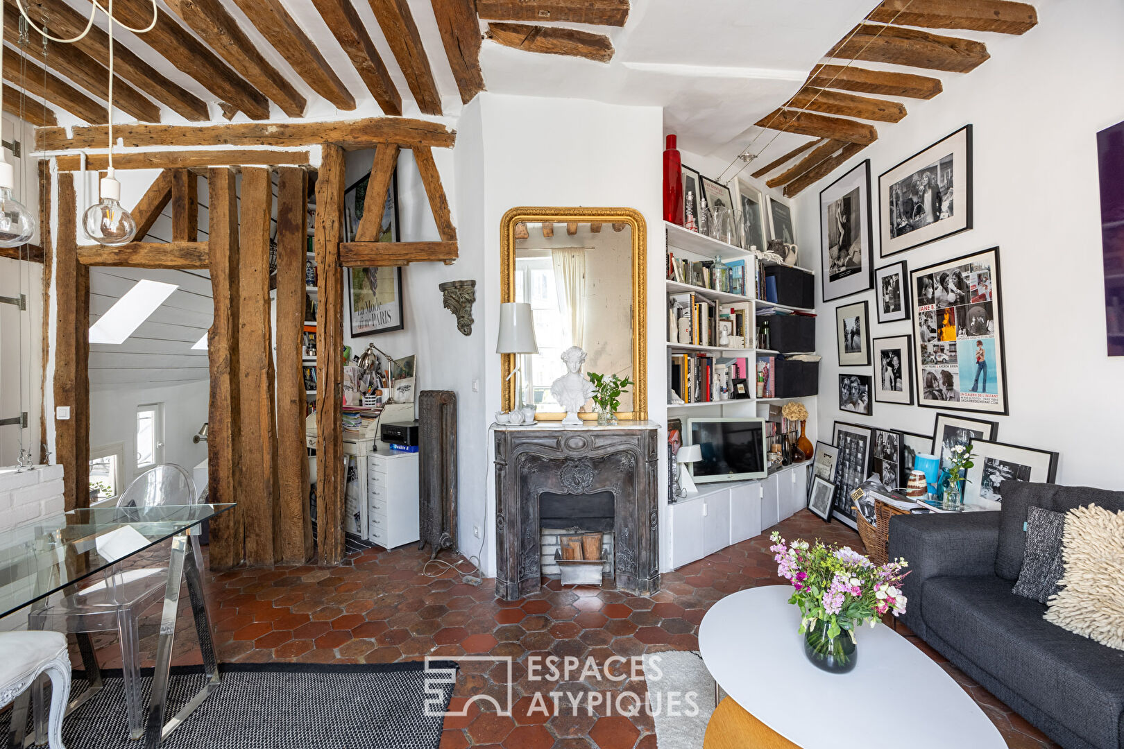 Duplex à l’esprit maison sous les toits au coeur du Haut-Marais