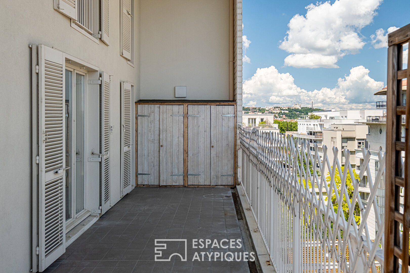 Duplex avec terrasse et vue dégagée