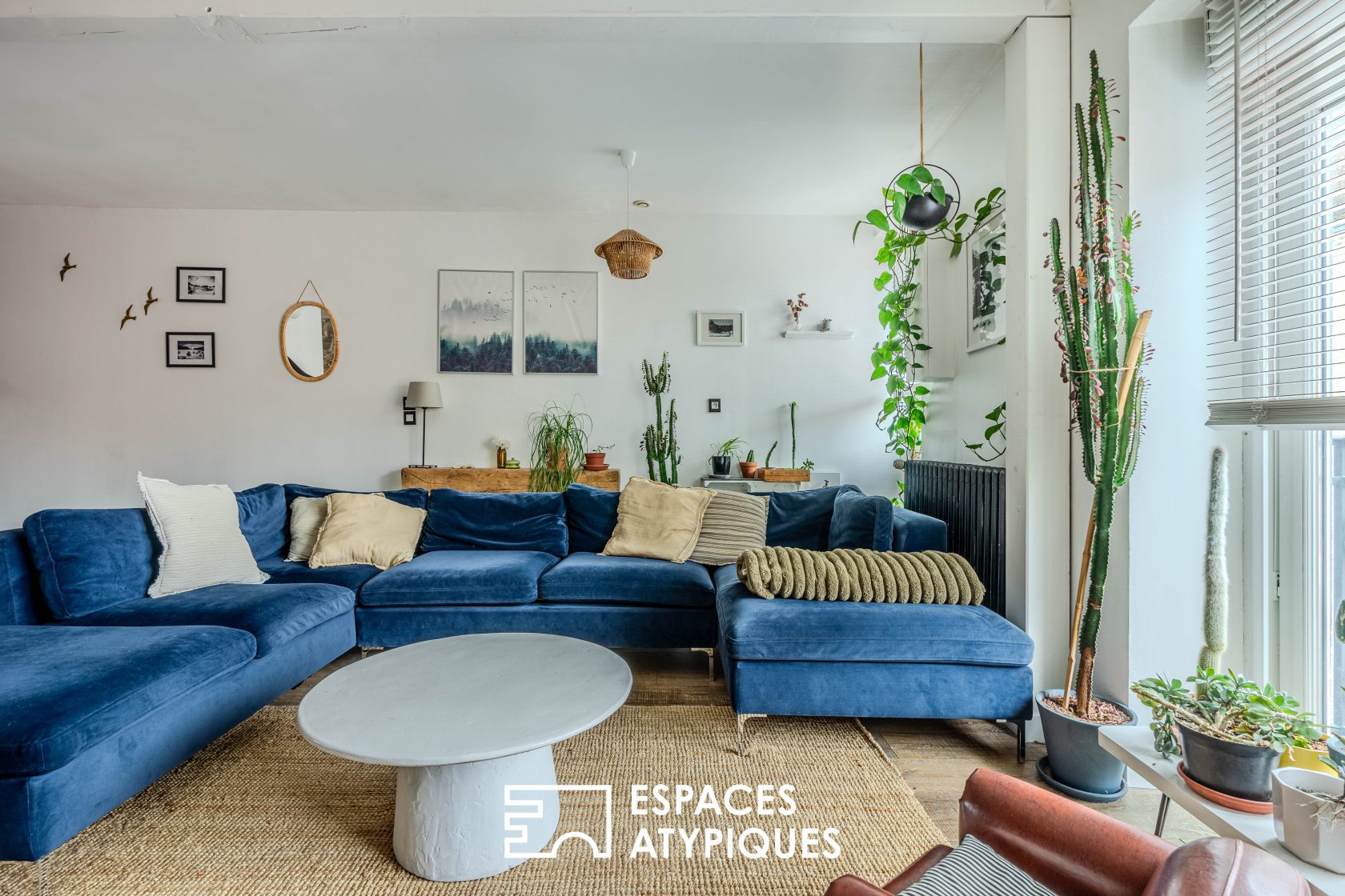 Charming house with garden, terrace and garage near Nantes