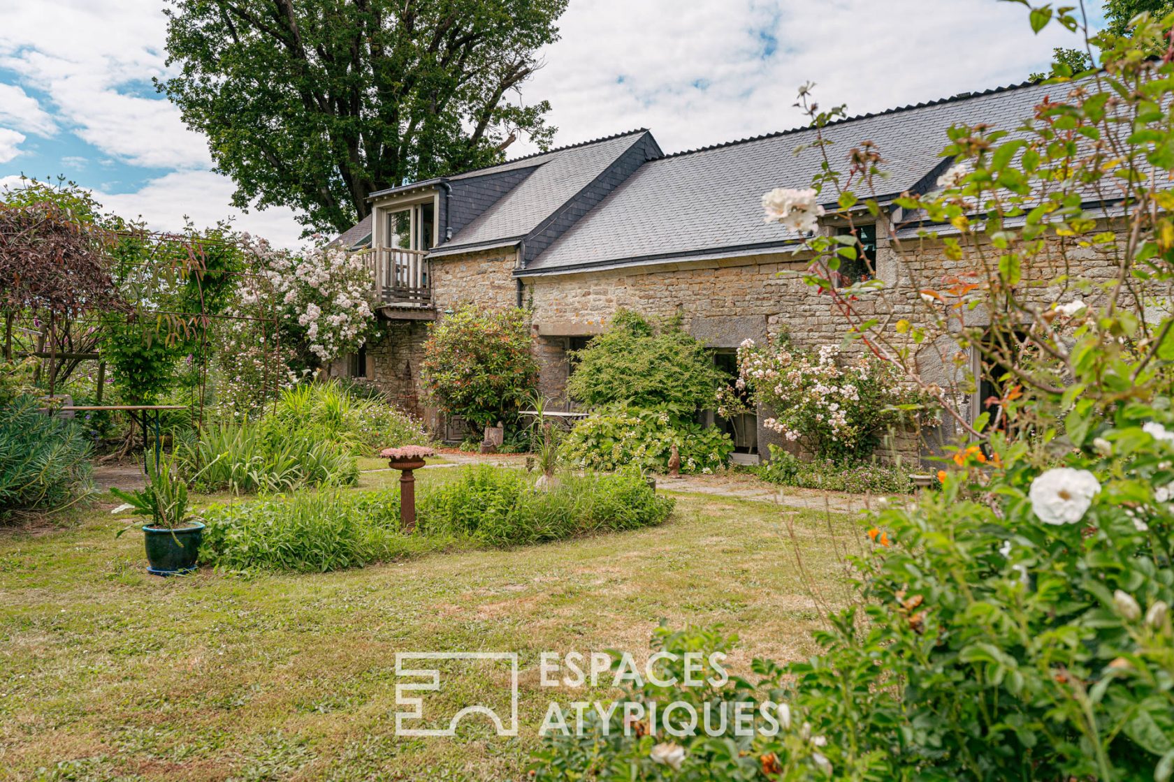 Petit Paradis sur un hectare et demi de campagne