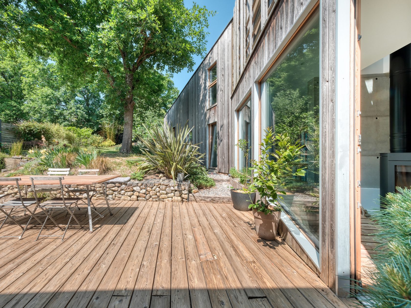Maison d’architecte en ossature bois au coeur de Verrières le buisson