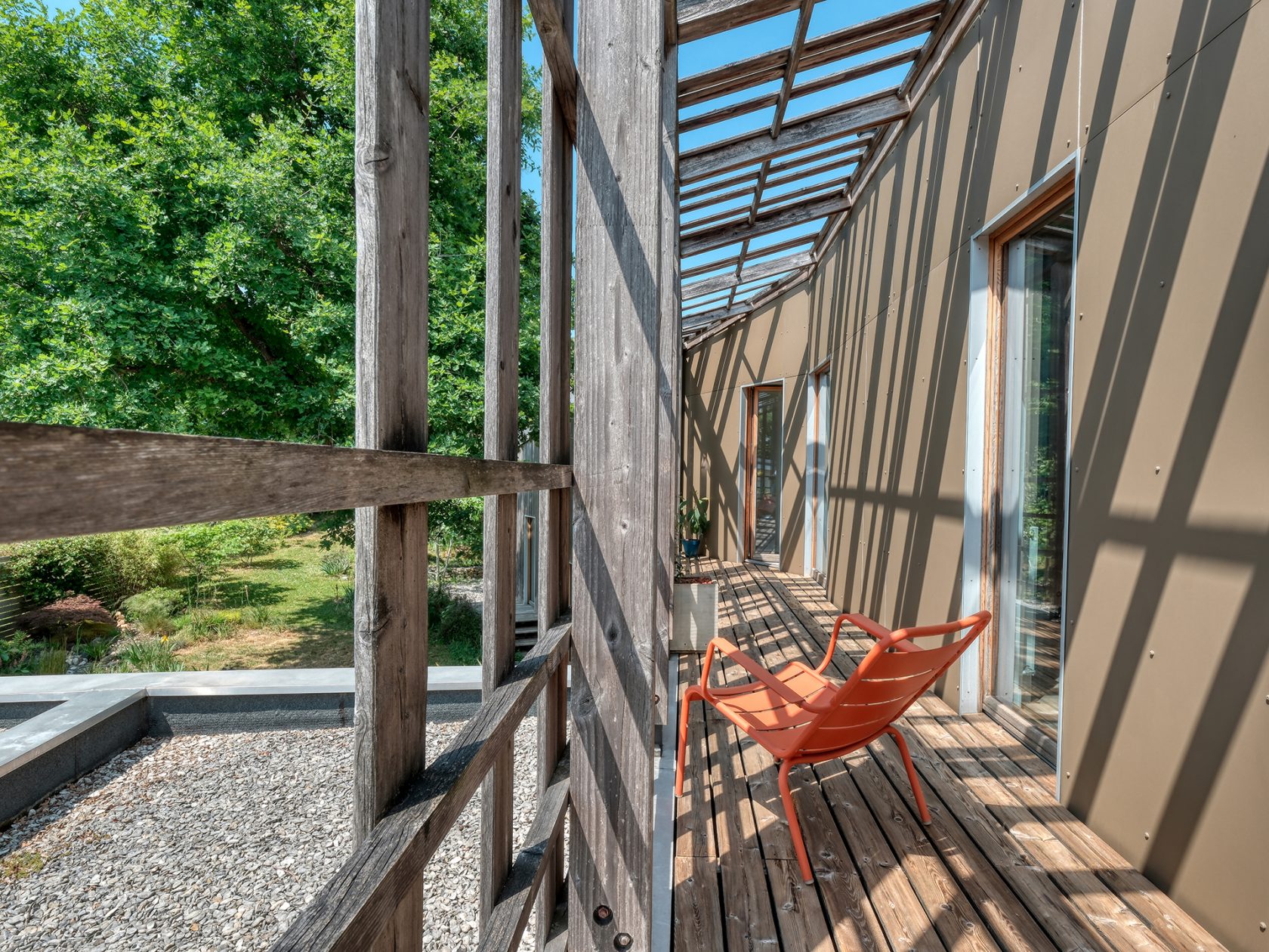 Maison d’architecte en ossature bois au coeur de Verrières le buisson