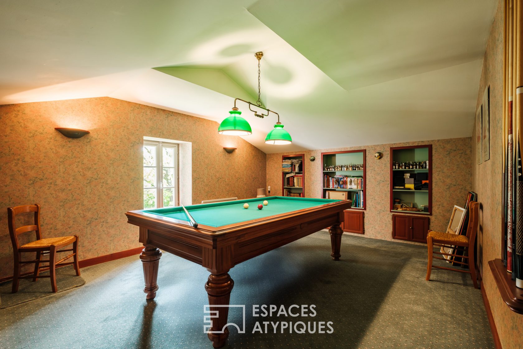 Authentic Charentaise eight kilometers from the Old Port of La Rochelle
