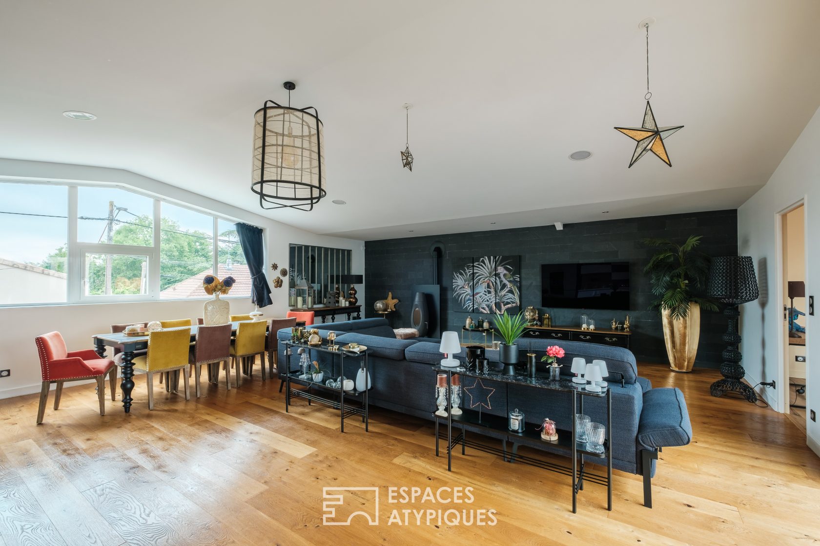 Loft contemporain avec piscine