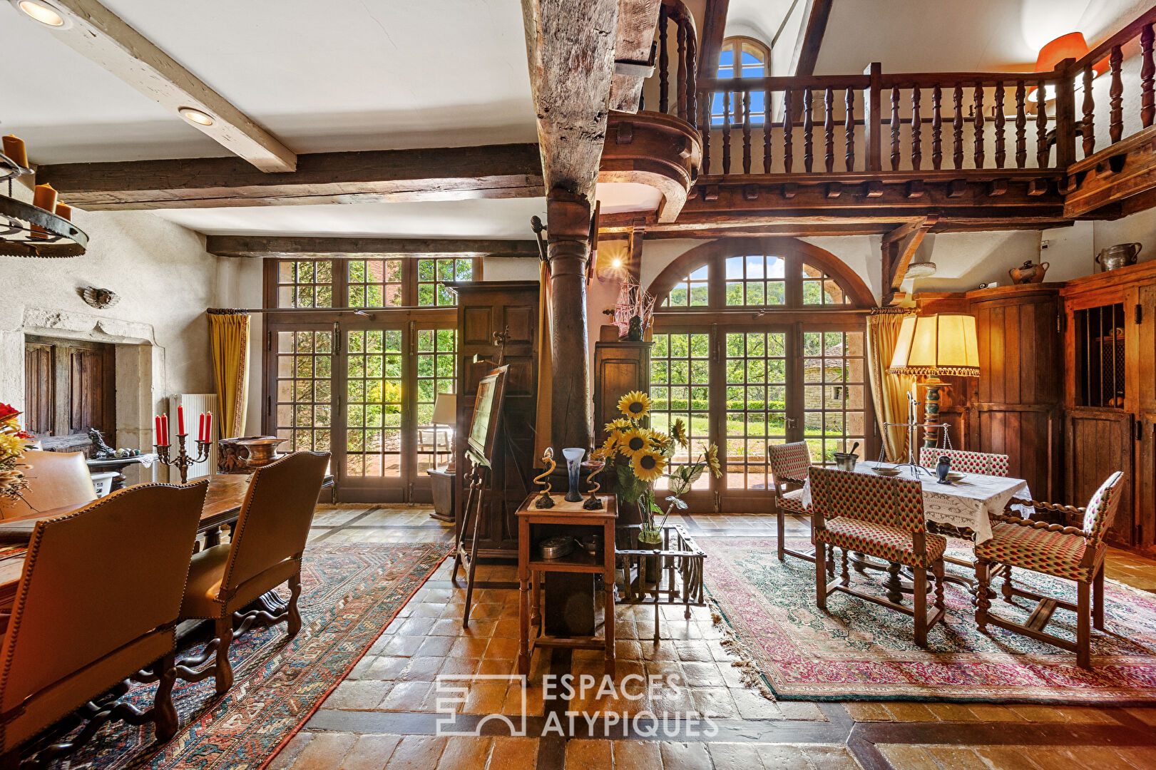 Exceptional property 15 minutes from Dijon