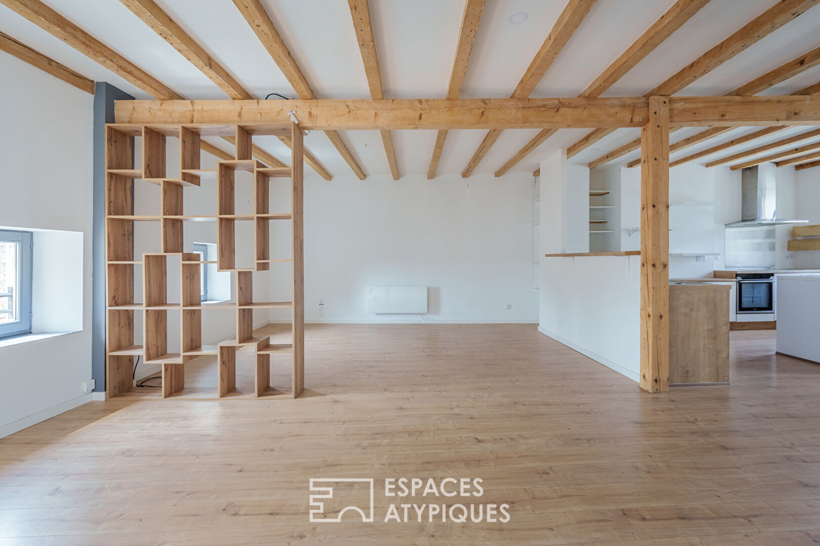 Duplex aux lignes contemporaines sous les toits de la Vieille Ville