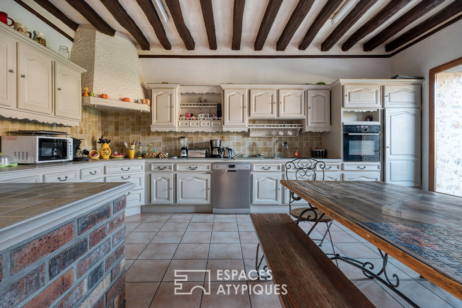 Charming 15th century house to renovate, in Prunay in Yvelines