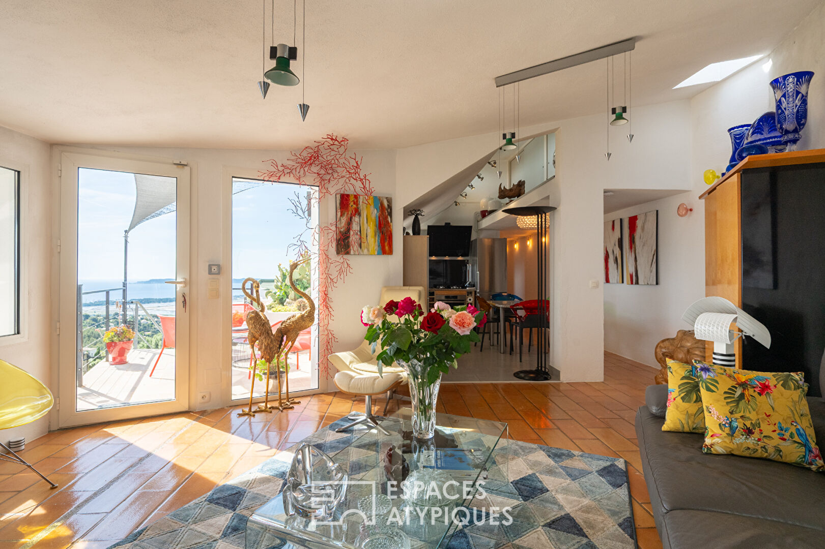 Maison d’architecte avec vue sur les îles d’Hyères
