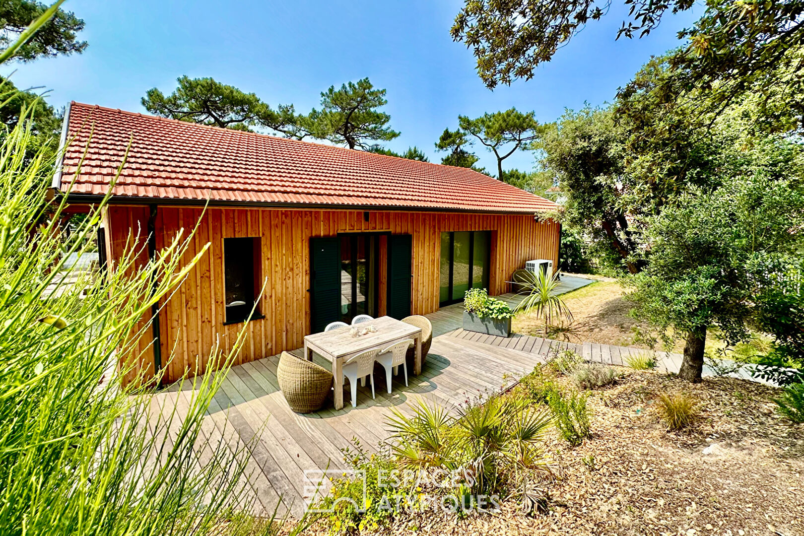 Contemporary villa with swimming pool and landscaped garden in Soulac-sur-Mer
