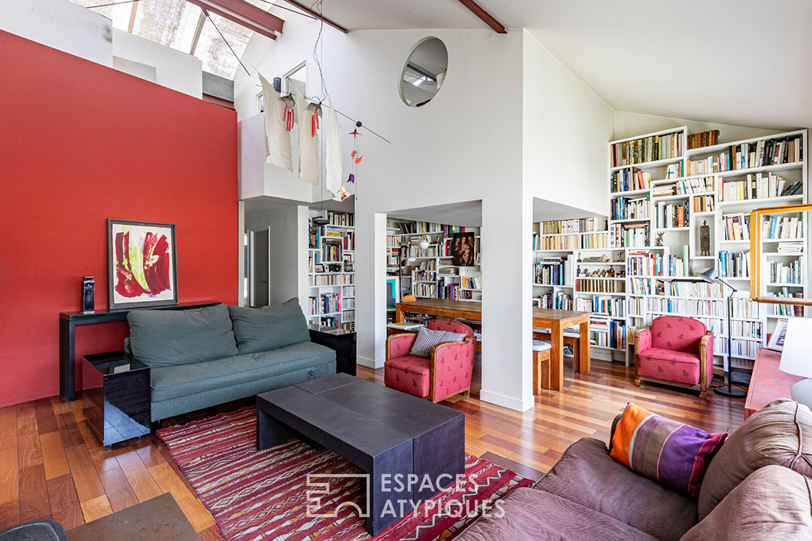 Architect-designed duplex loft and top floor overlooking a lush garden