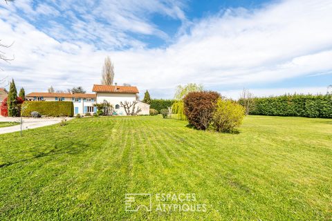 Ancienne ferme rénovée avec jardin et piscine