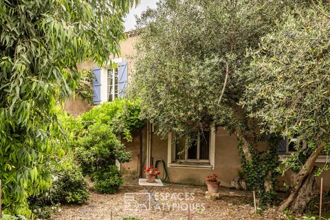 Maison vigneronne de caractère avec dépendances et grand jardin entre Narbonne et Béziers