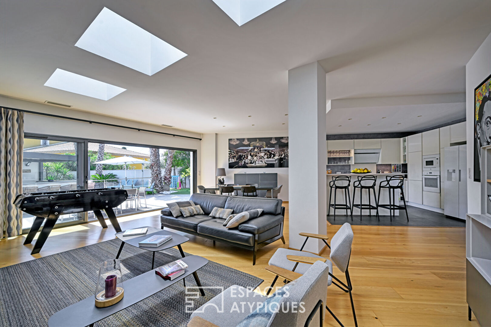 Contemporary elegance and comfort on the outskirts of Montpellier