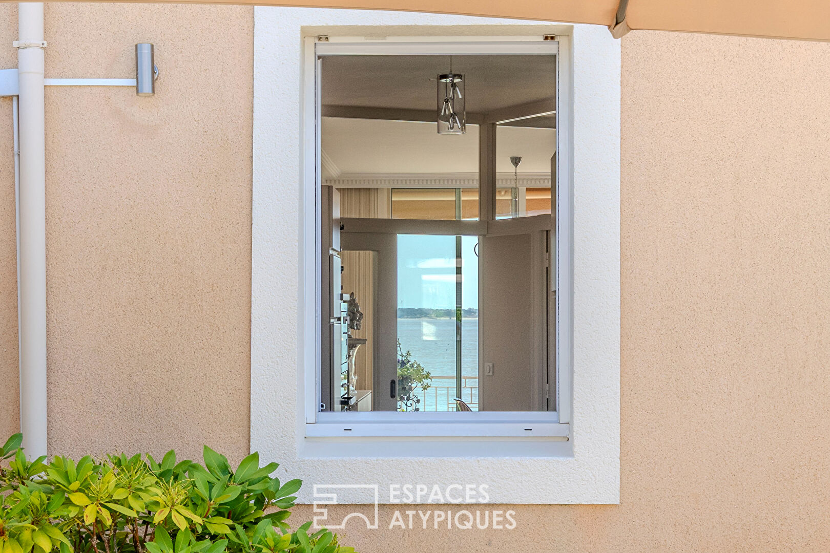 Villa contemporaine avec vue mer en plein centre de Saint-Nazaire