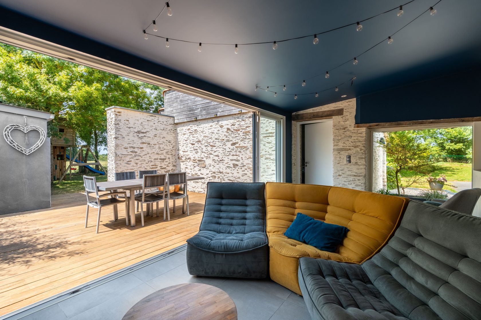 Ferme atypique rénovée à l’atmosphère cosy