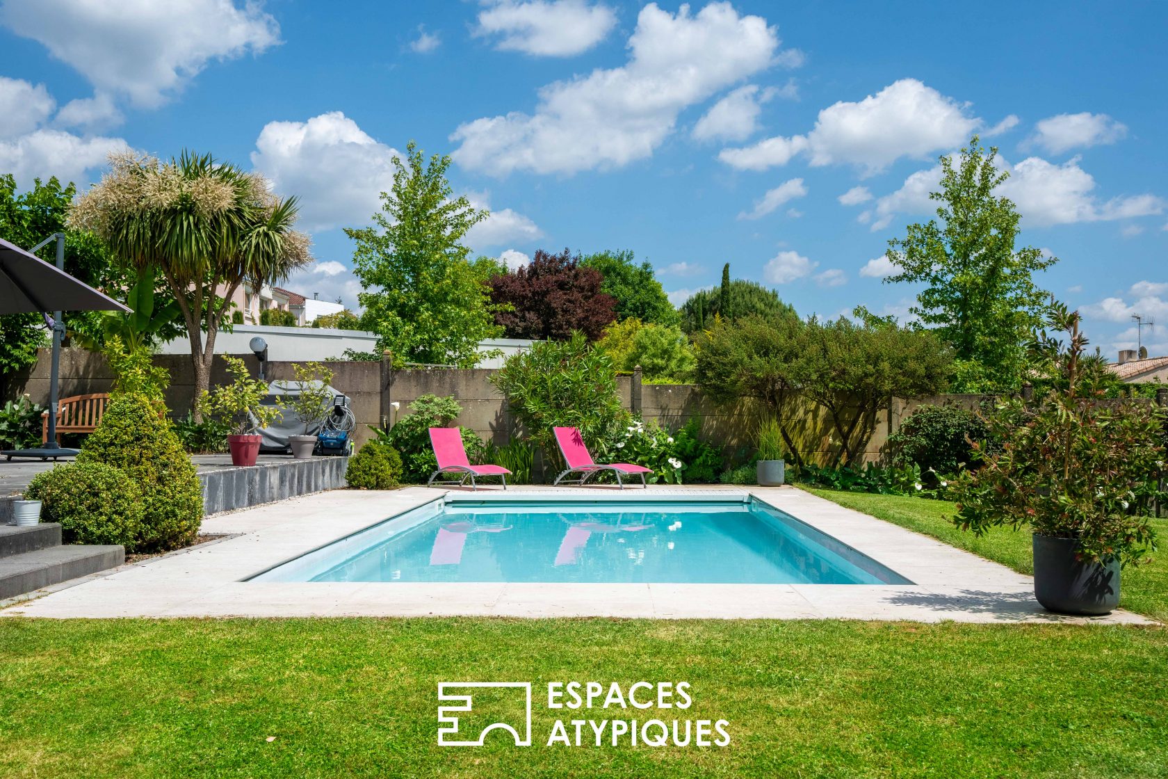 Charm, space and potential in the heart of Vallet