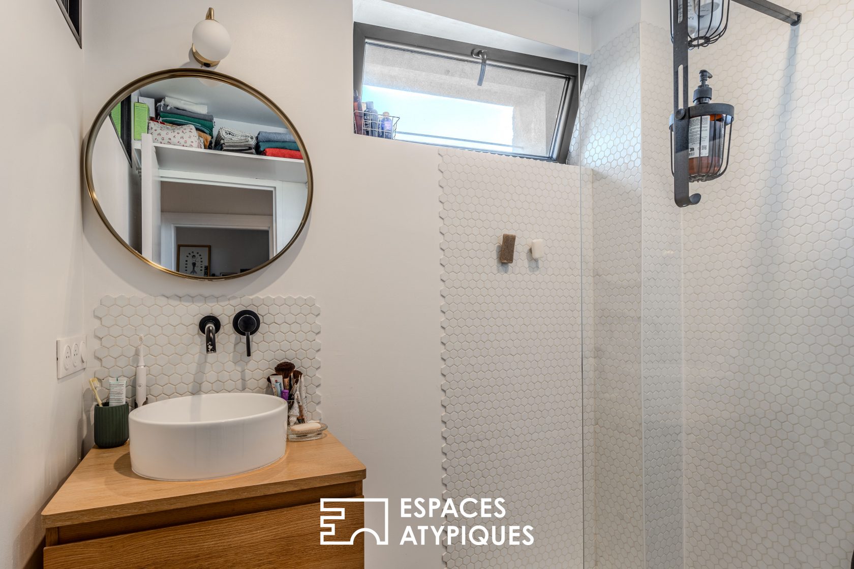 A Beautiful Escape on the Rooftops of Nantes, a Stone’s Throw from the Cathedral