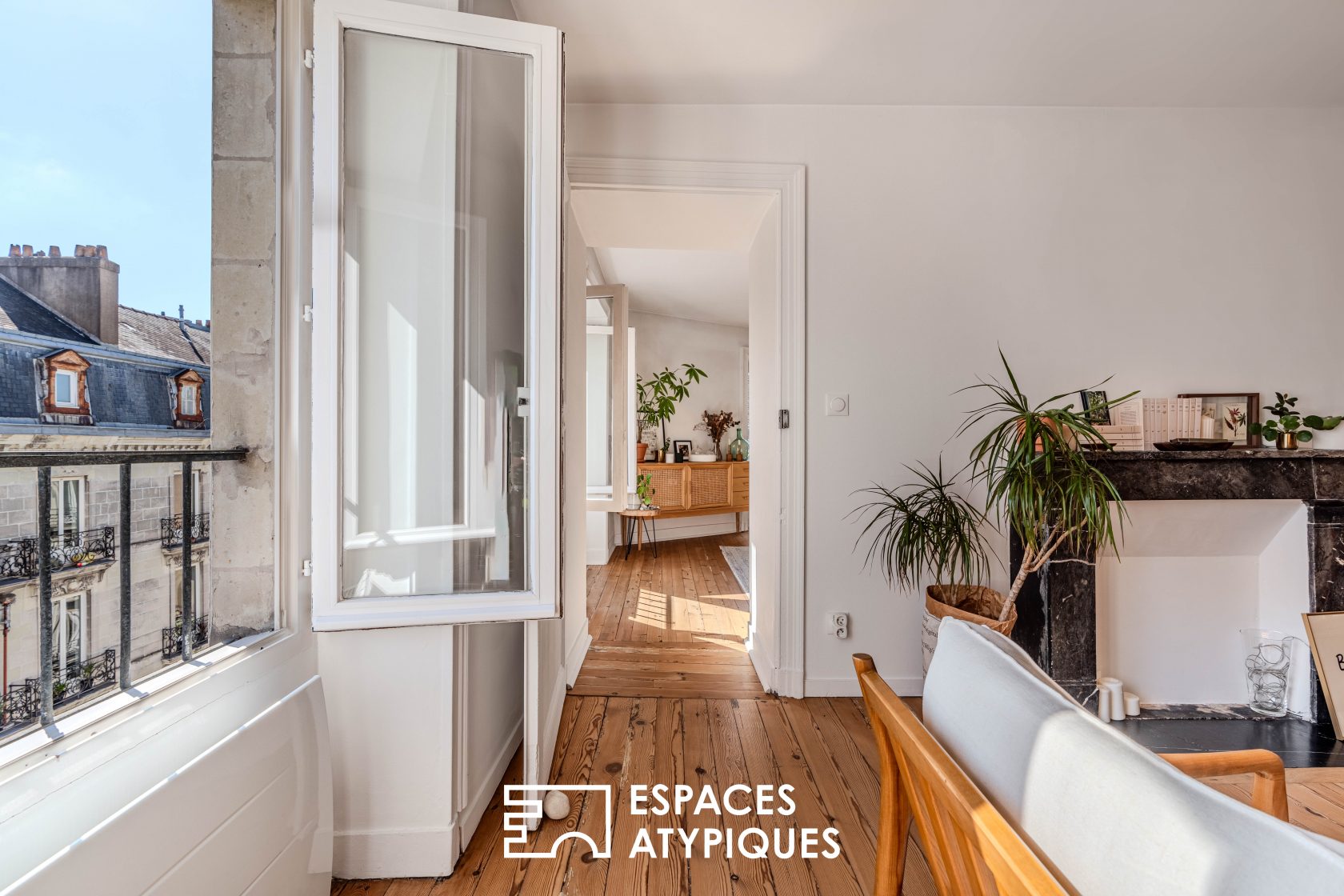 A Beautiful Escape on the Rooftops of Nantes, a Stone’s Throw from the Cathedral