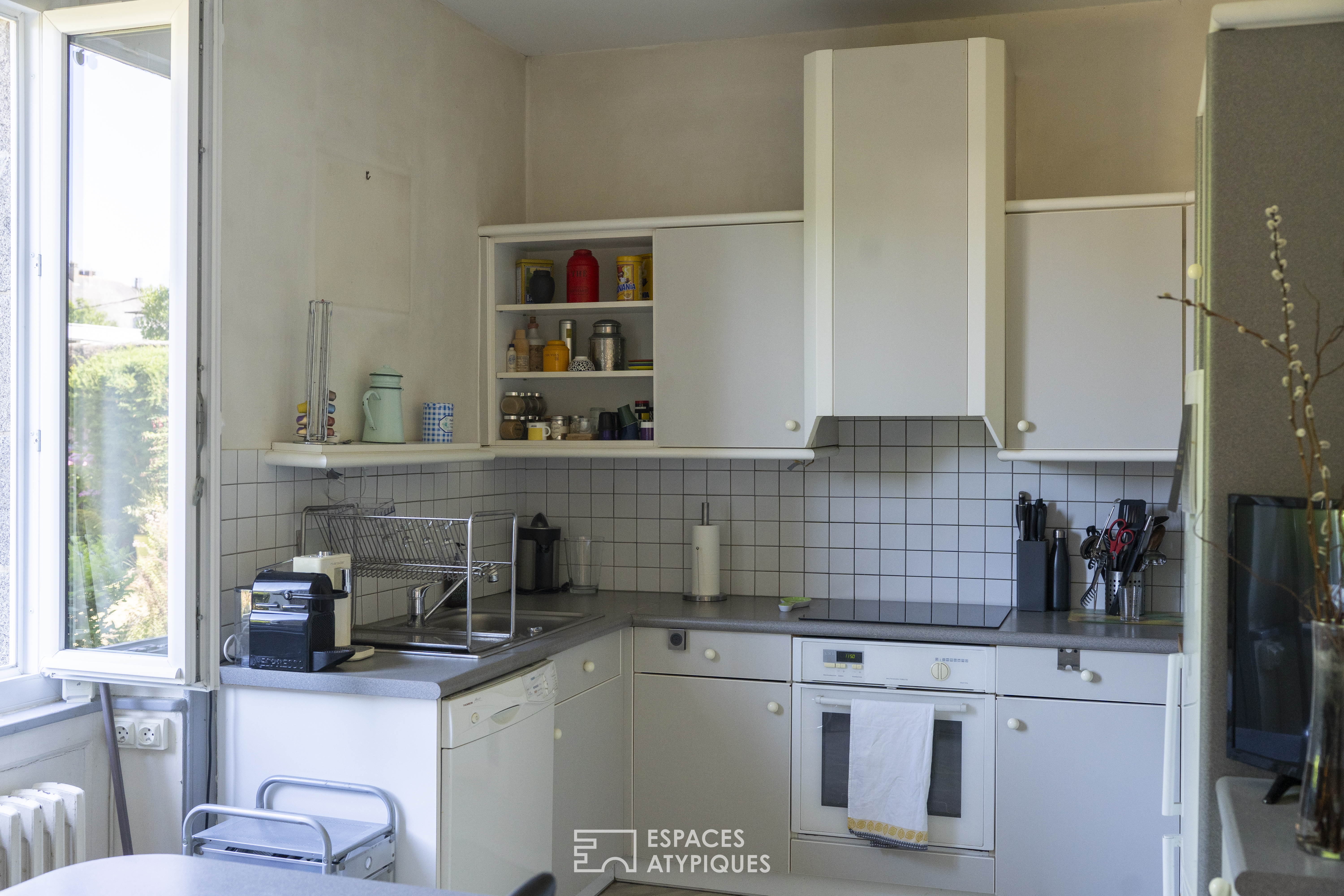 Townhouse between the train station district and the town centre of St Brieuc.