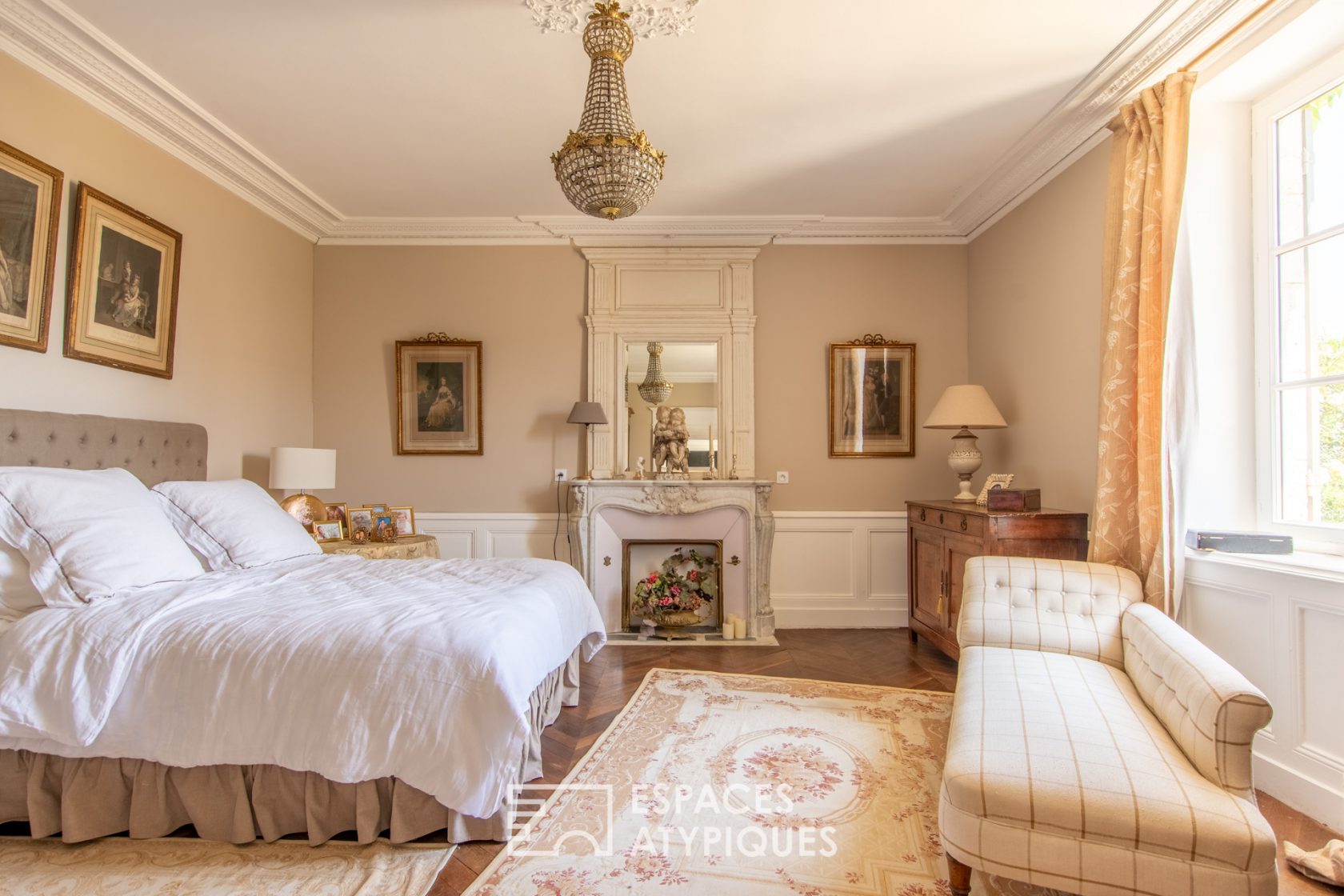 Ancienne ferme d’exception du XIXe siècle et son orangerie