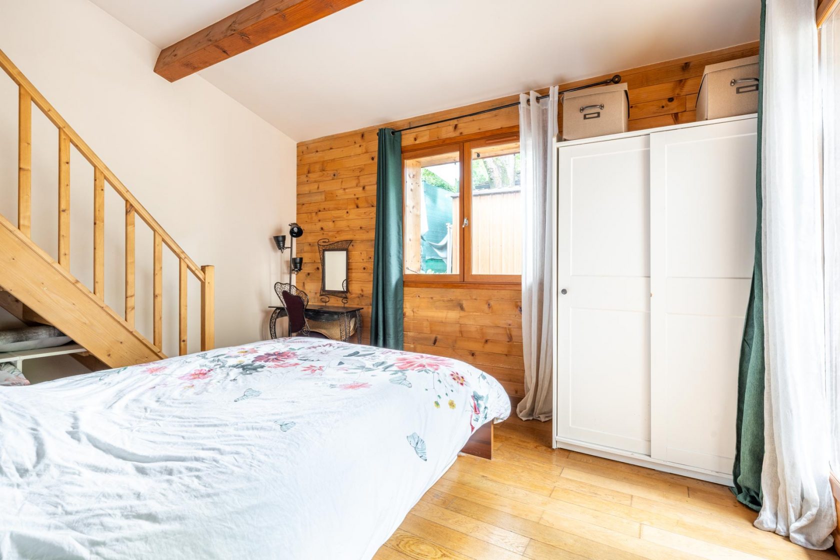 Maison mitoyenne meublée avec extérieur à Tassin-La-Demi-Lune