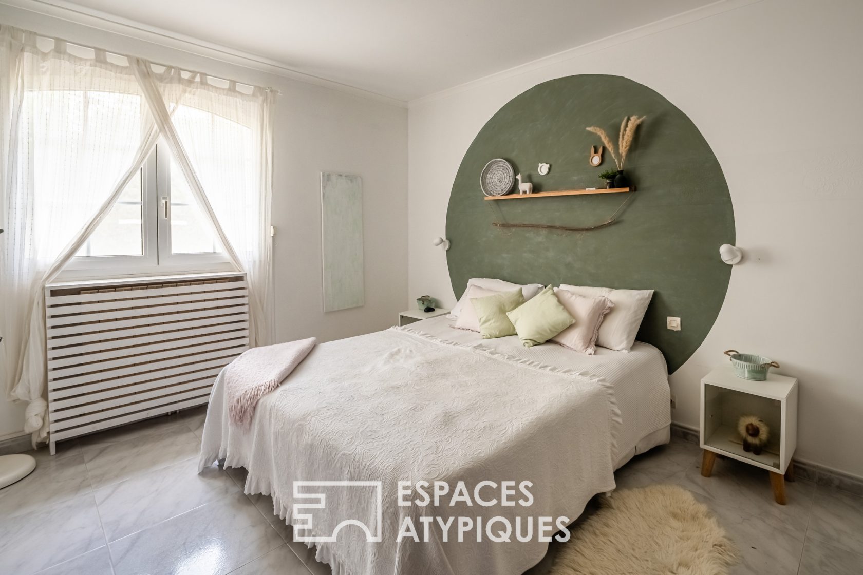 Maison contemporaine sans vis-à-vis avec piscine