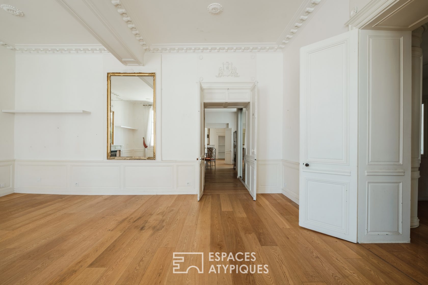 Prestigious apartment at a remarkable address