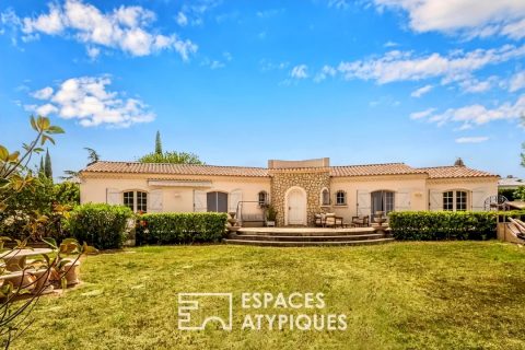 Maison contemporaine sans vis-à-vis avec piscine