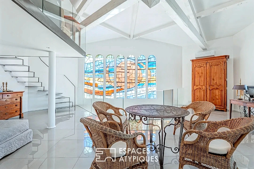 Deconsecrated chapel completely renovated into a loft