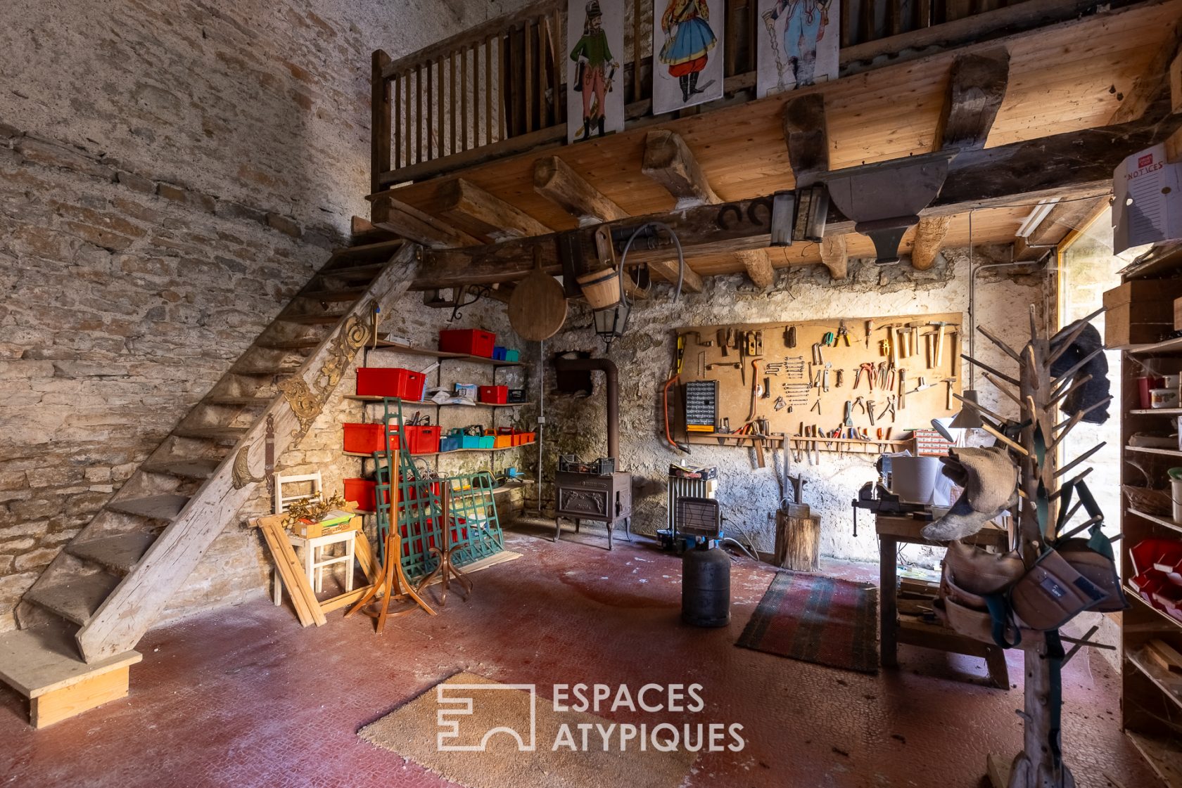 The bourgeois house of 1850