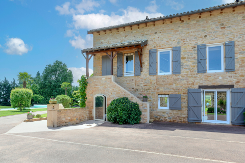 Renovated old stone farmhouse in an idylic setting with swimming pool