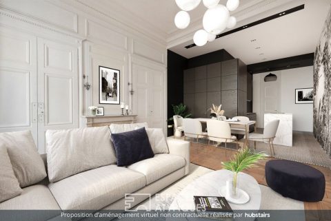 Bel ancien rénové avec balcon coeur d’Ainay