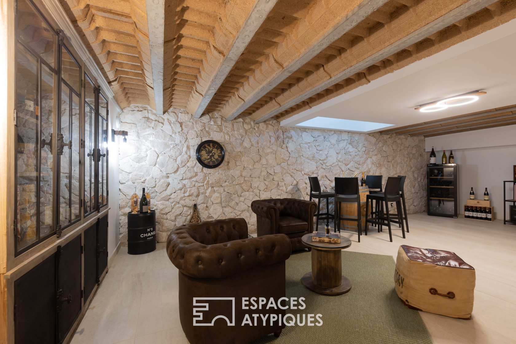 Villa contemporaine de plain-pied avec vue sur le golf