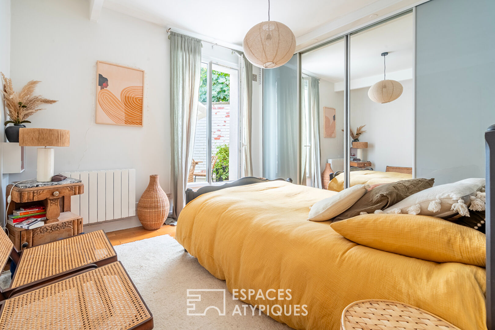 Duplex Workshop with Mixed Use and Terraces