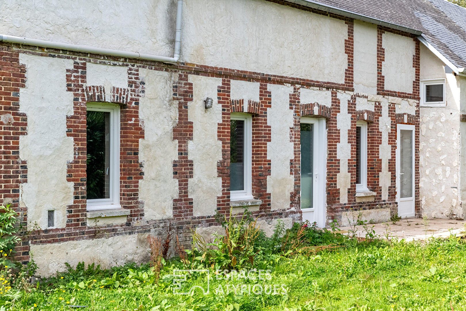 Farmhouse built in 1862 to be renovated