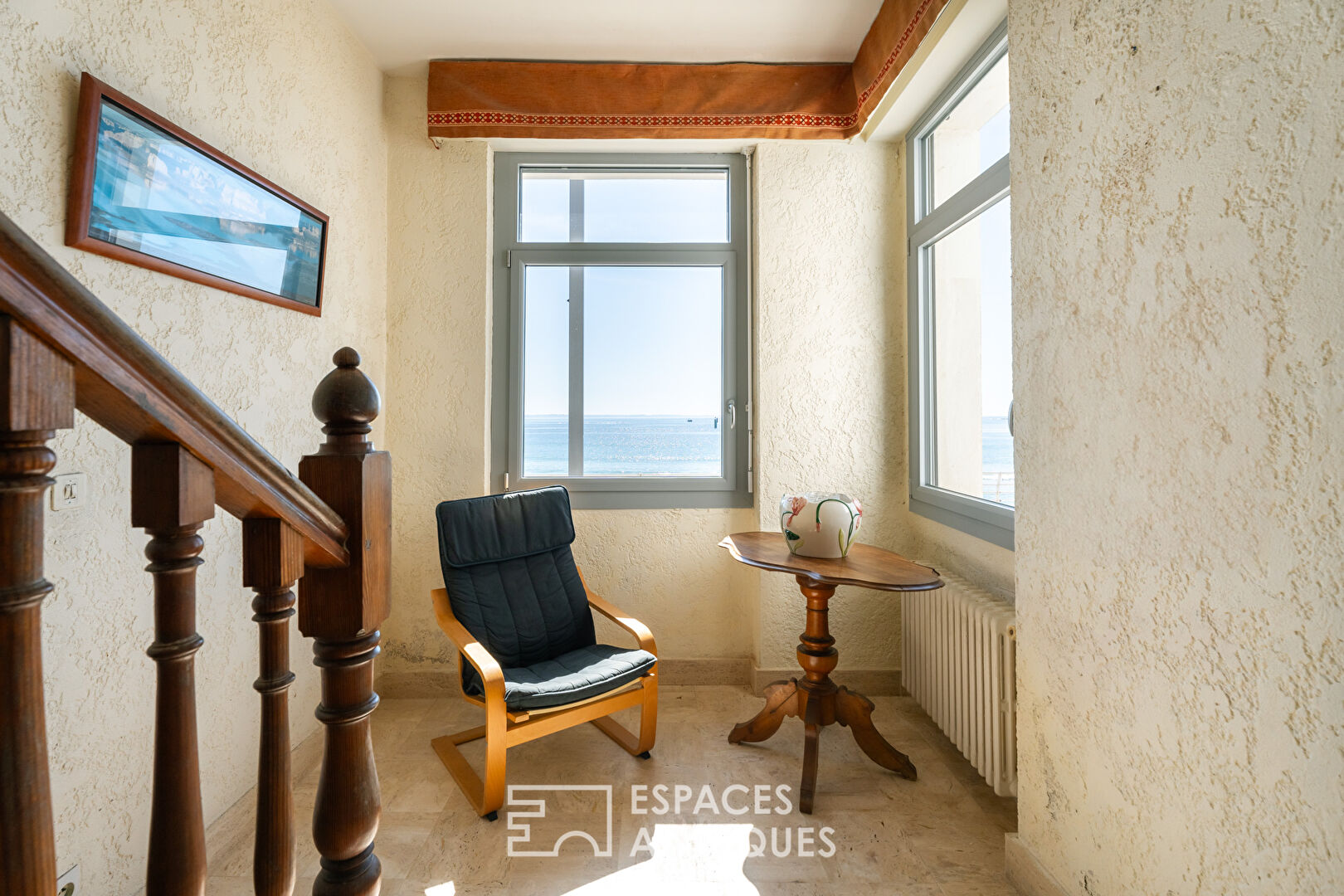 1920s house facing the Grande Plage in Quiberon
