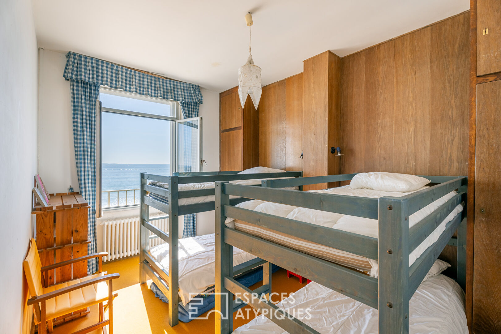 1920s house facing the Grande Plage in Quiberon