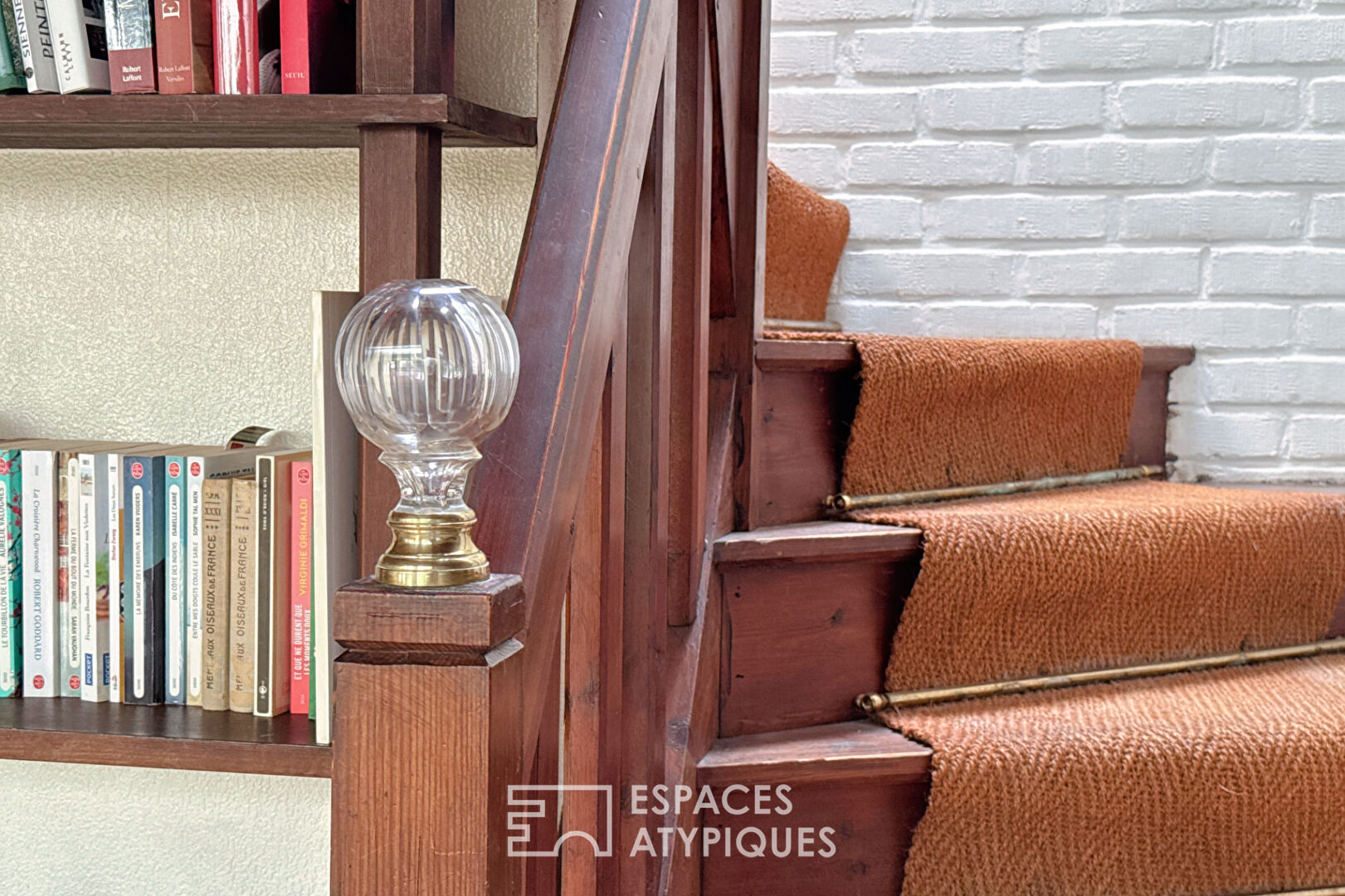 20 minutes from Amiens – Charming complex with guest house and bucolic garden