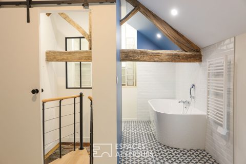 Ancienne forge entièrement rénovée en maison familiale