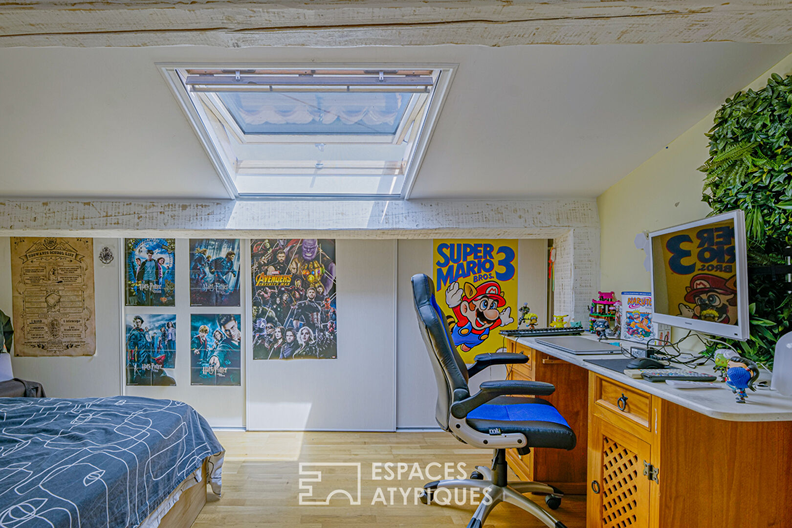 Maison rénovée avec extension neuve et piscine