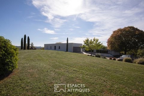 Architect-designed house with panoramic views and high-end amenities