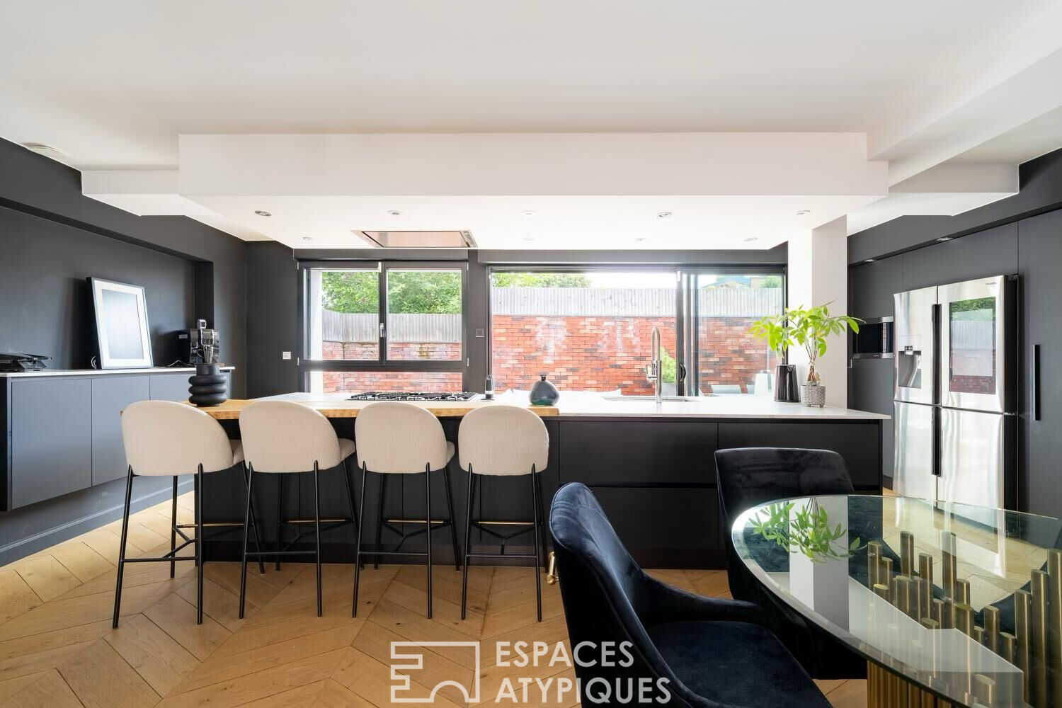 Contemporary house with jacuzzi Croix Mairie